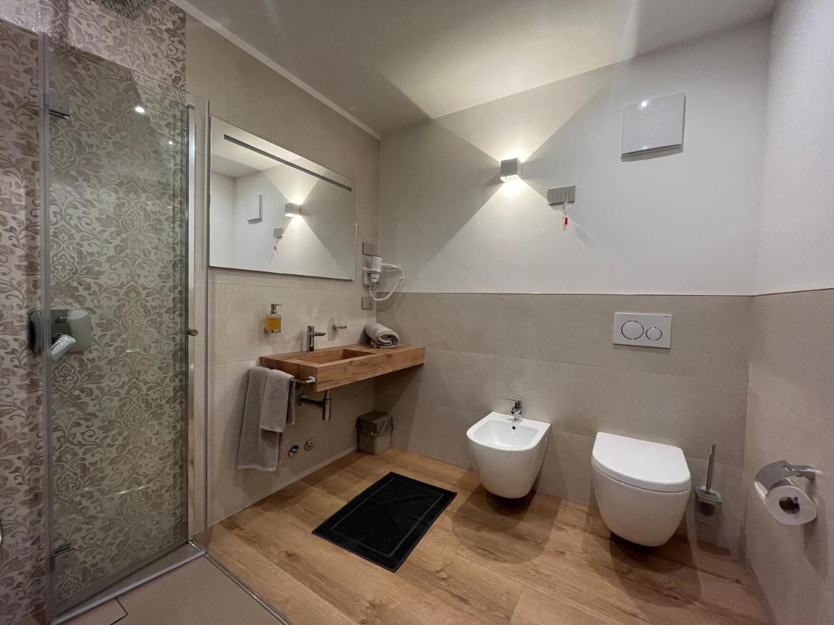 Le Rocce Val Di Non - Quality Room & Breakfast Tassullo المظهر الخارجي الصورة