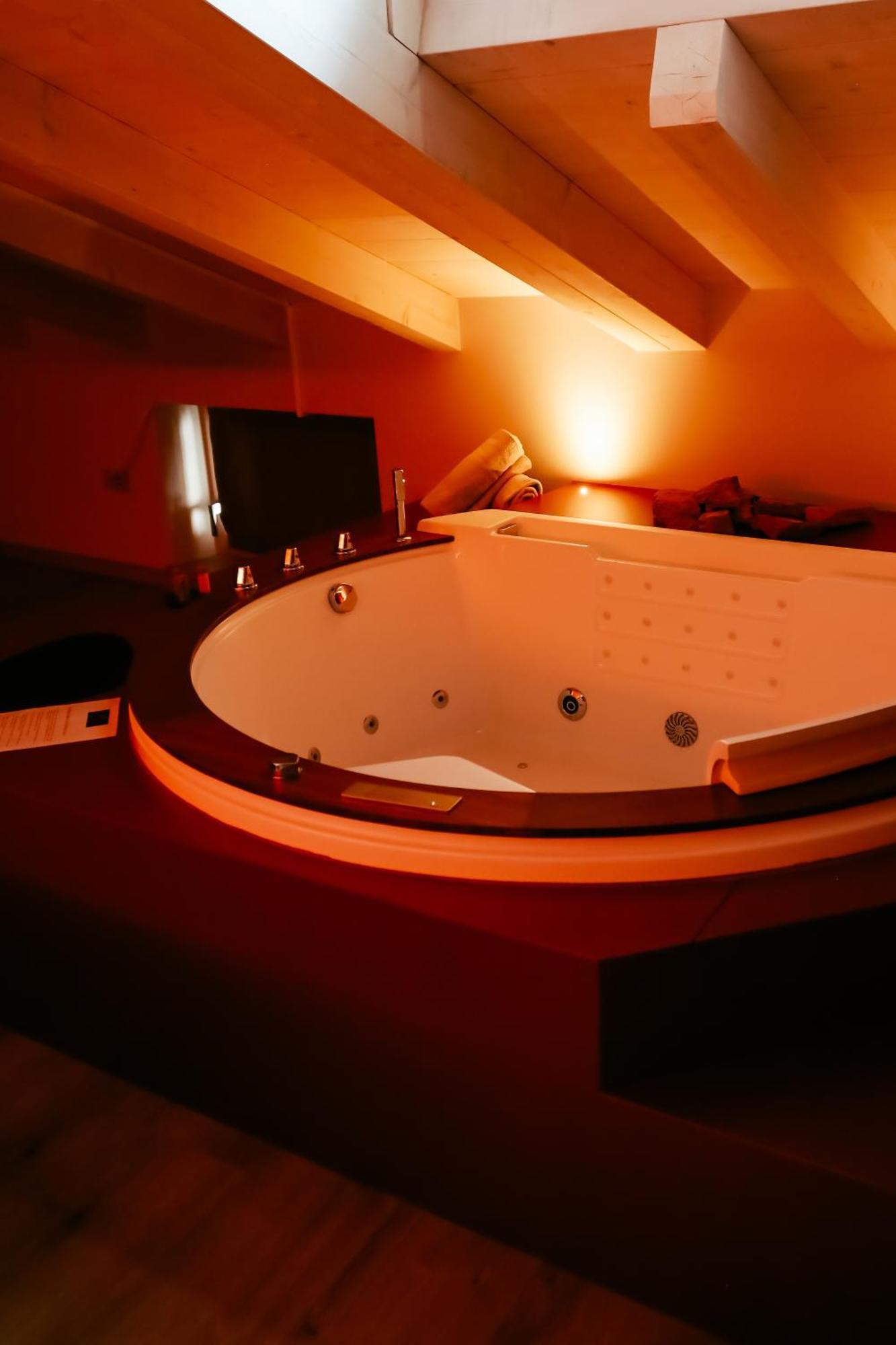 Le Rocce Val Di Non - Quality Room & Breakfast Tassullo المظهر الخارجي الصورة
